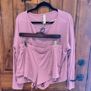 Stars Above Mauve Blouse and Shorts Set
